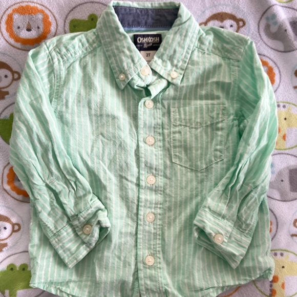Button down shirts - Picture 3 of 3